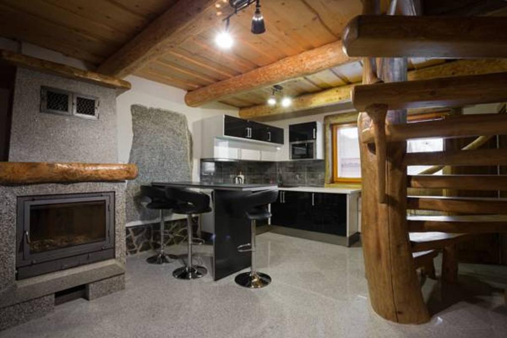 Privat Kamzik Apartment Veľka Lomnica Ruang foto