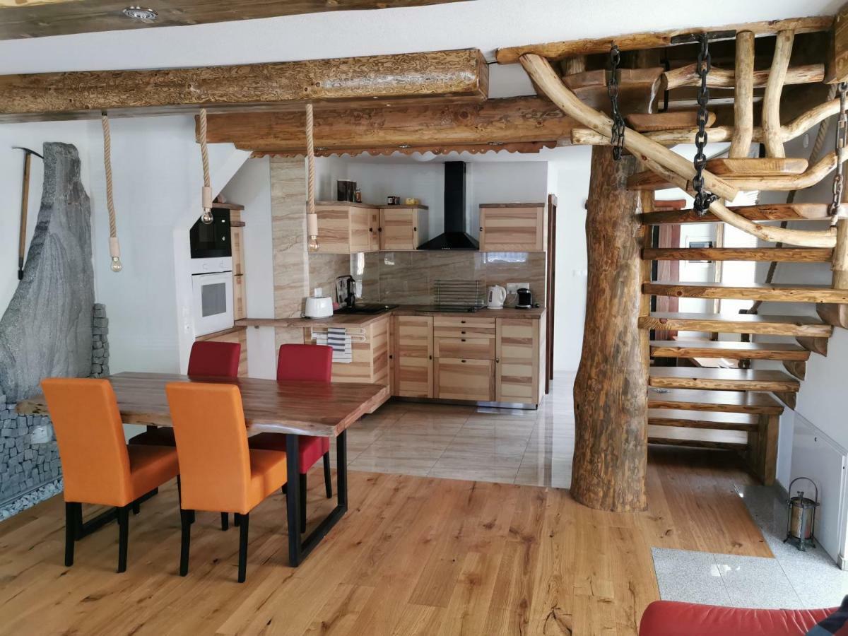 Privat Kamzik Apartment Veľka Lomnica Bagian luar foto